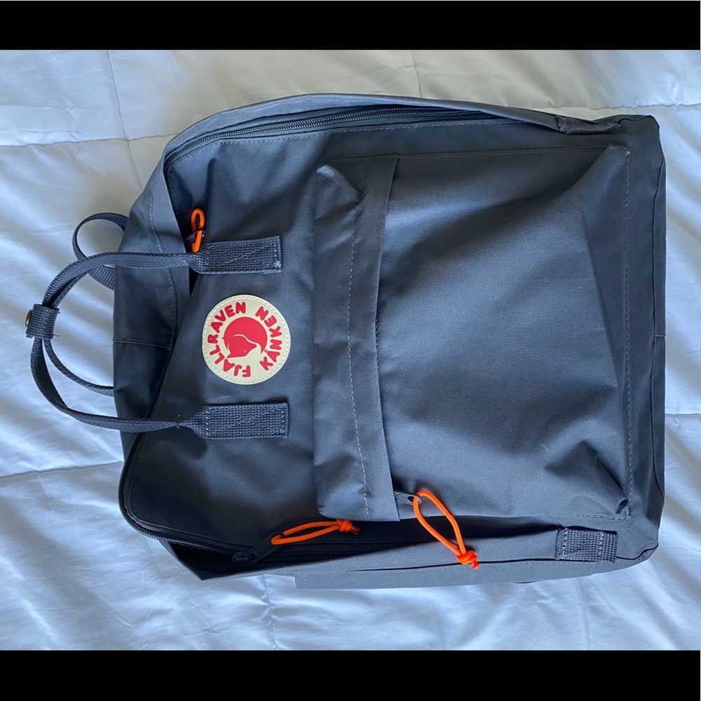 Grey Fjallraven Kanken Laptop 17in Backpack